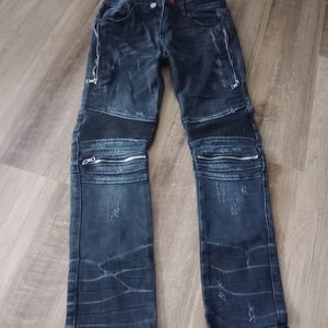 HAUS of Jr Liam Moto Taper Black stretch jeans .